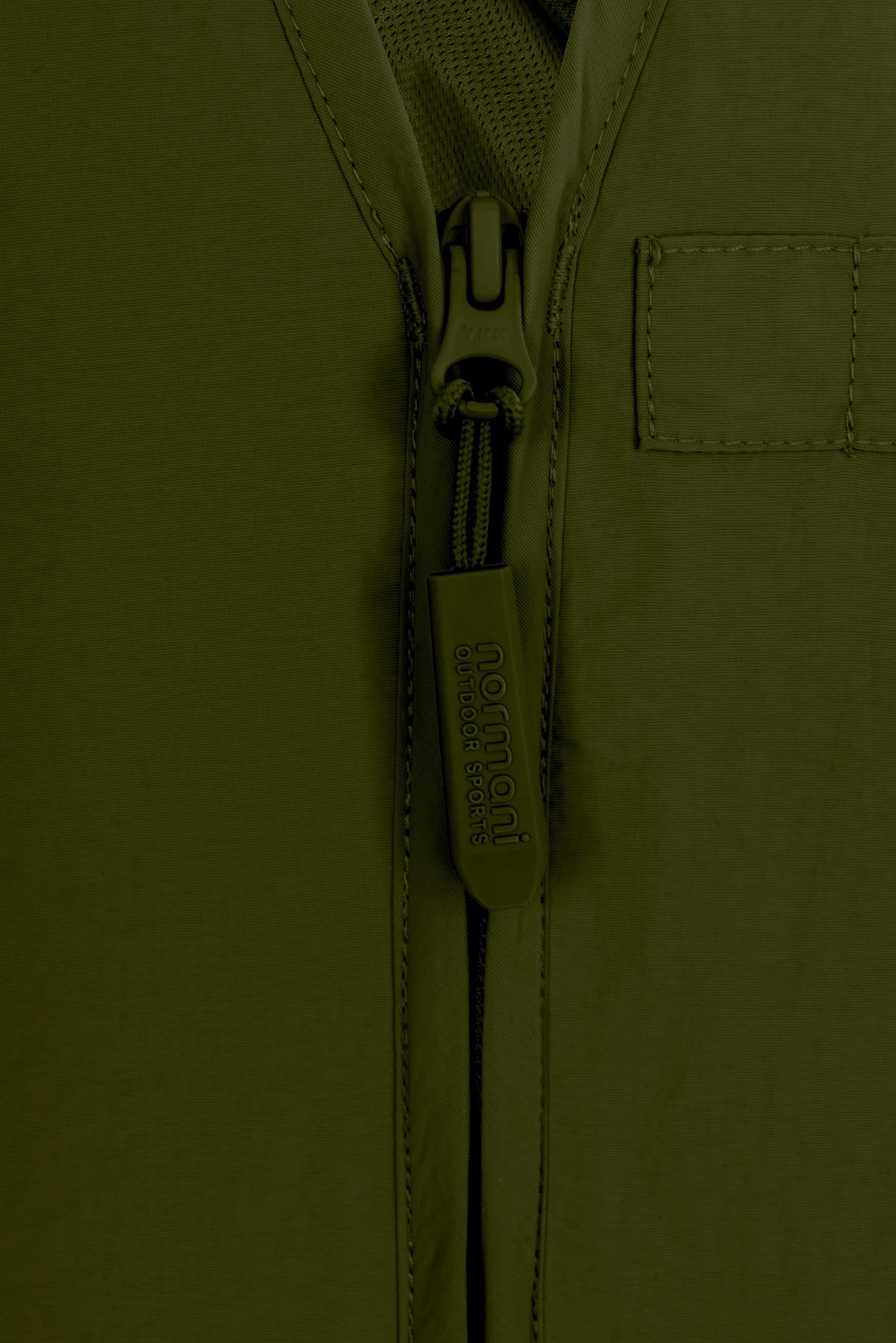 Outdoor Weste „Kobus“ Oliv 6 Outdoor Weste „Kobus“ Oliv – Bild 4