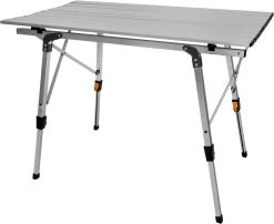 Aluminiumtisch „Vogar“ Silber